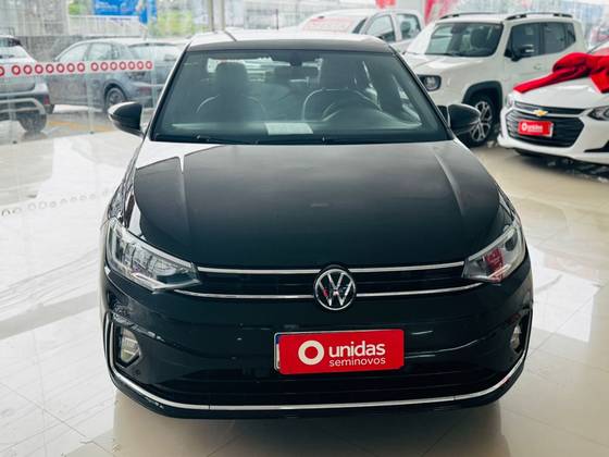 VOLKSWAGEN VIRTUS 1.0 200 TSI HIGHLINE AUTOMÁTICO